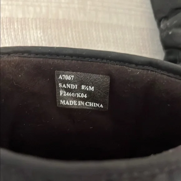 Vintage Coach Black Winter Boots size 8.5 - Picture 2 of 7